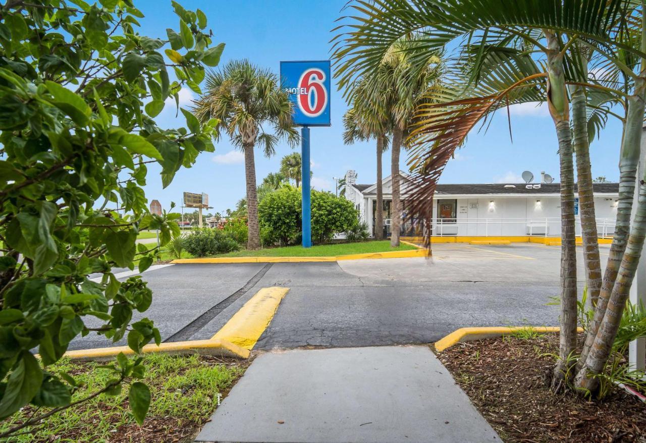 Motel 6-Fort Myers, Fl North Fort Myers Exterior foto